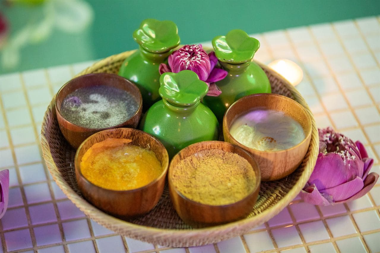 Organic Rice Scrubs & Pure Botanical Oils